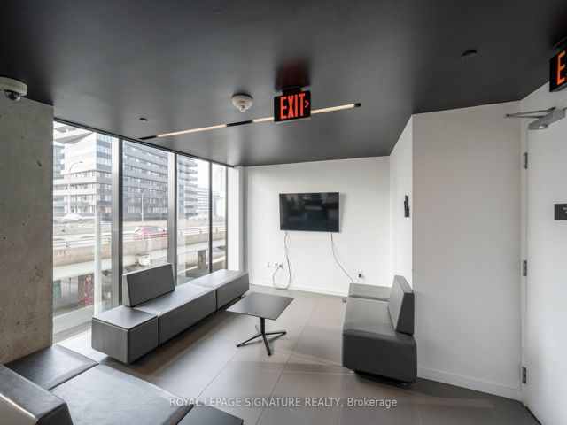 704 - 32 Trolley Cres