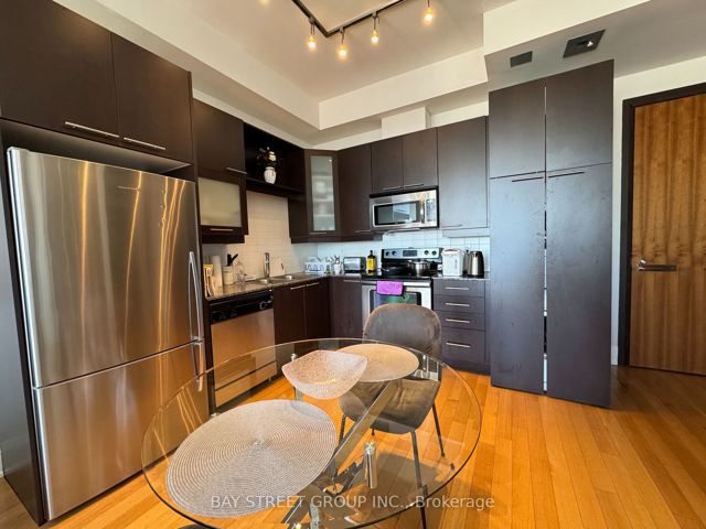 3001 - 500 Sherbourne St