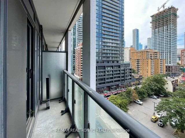 832 - 251 Jarvis St