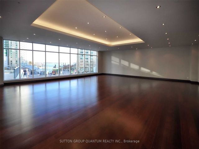 1410 - 208 Queens Quay W