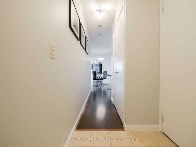 1410 - 208 Queens Quay W