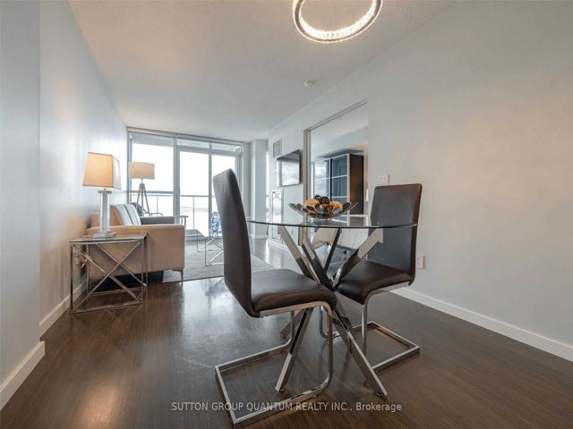 1410 - 208 Queens Quay W