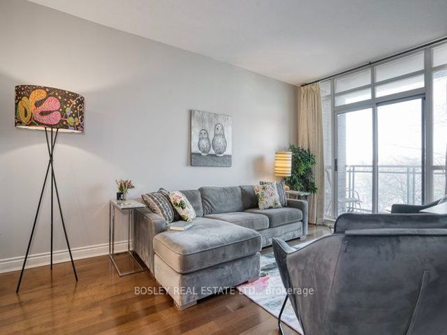 #406 - 319 Merton St