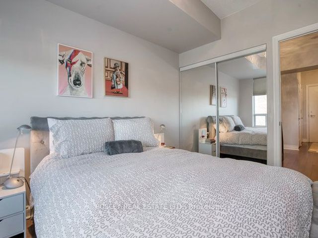#406 - 319 Merton St