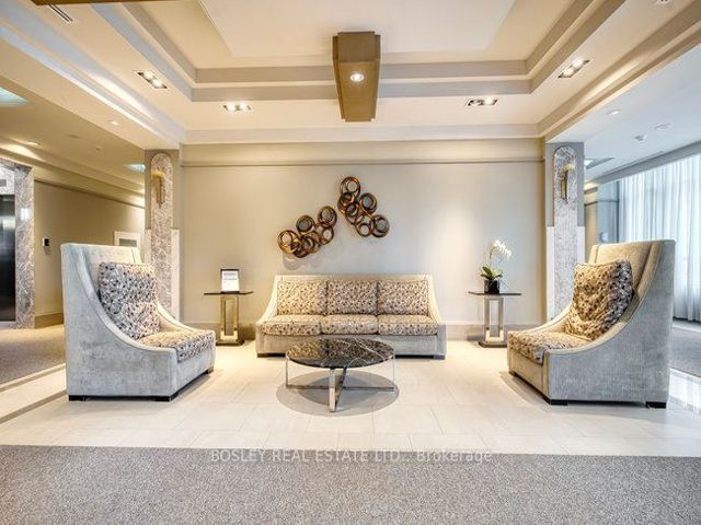 #406 - 319 Merton St