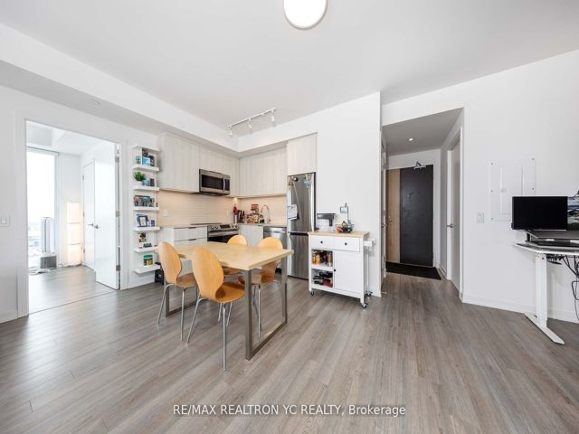 1301 - 50 Power St