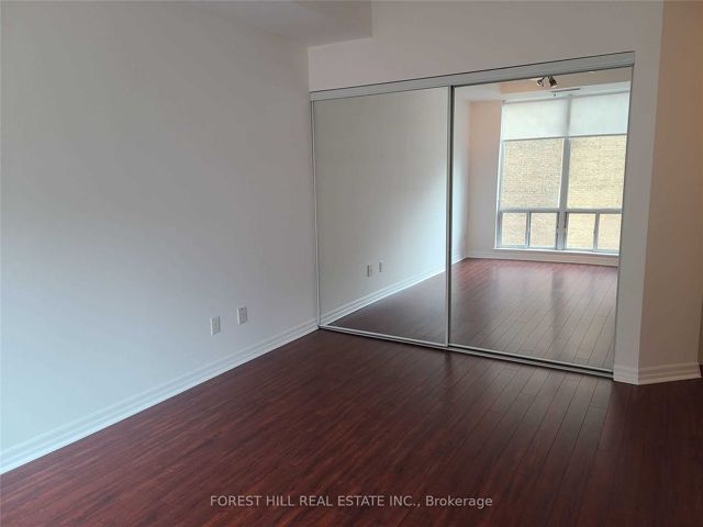 2508 - 300 Bloor St E