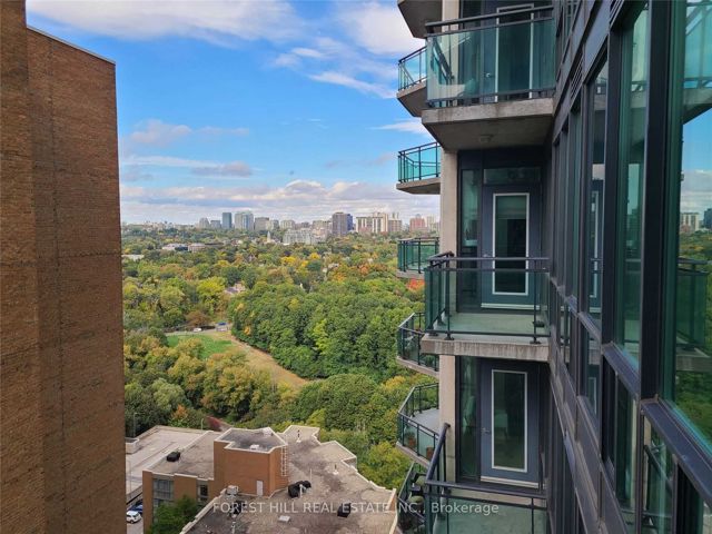2508 - 300 Bloor St E