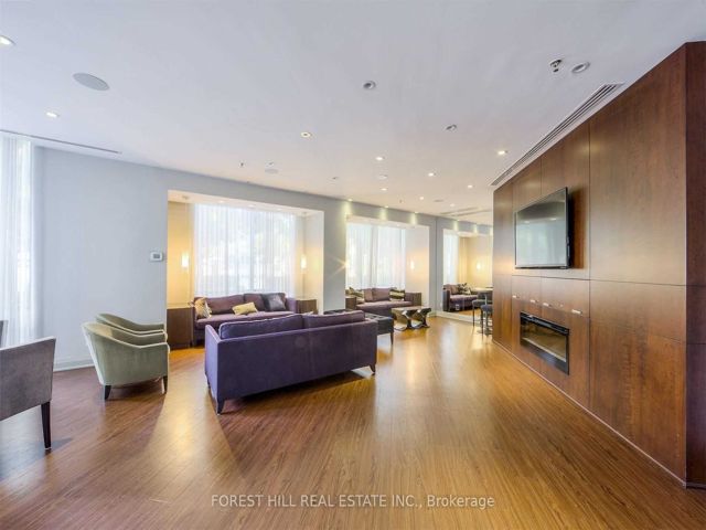 2508 - 300 Bloor St E