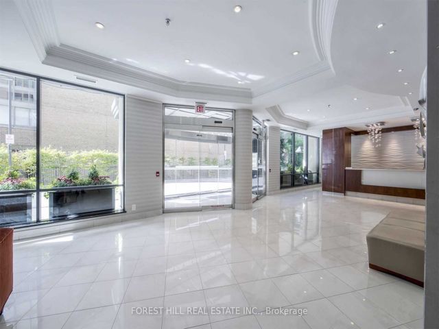 2508 - 300 Bloor St E