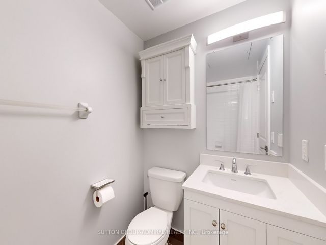 502 - 23 Glebe Rd W