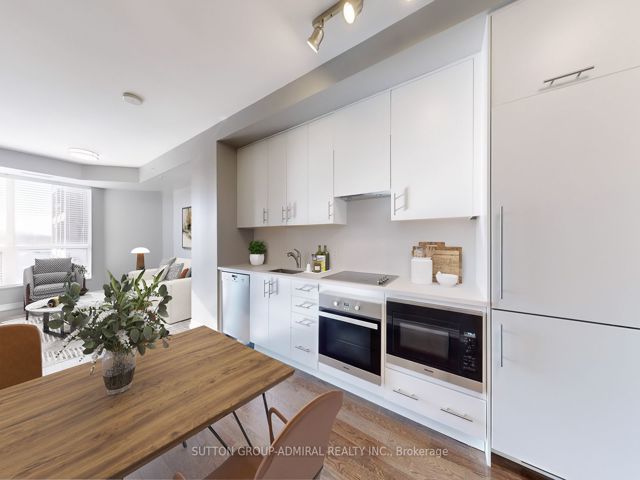 502 - 23 Glebe Rd W