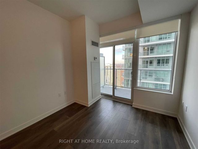 2914 - 195 Redpath Ave