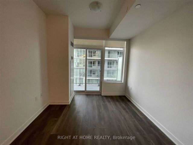 2914 - 195 Redpath Ave