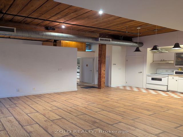 PH1 - 383 Adelaide St E