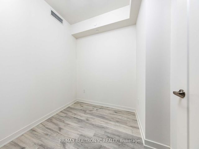 1838 - 135 Lower Sherbourne St