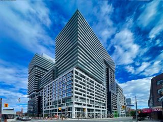 1838 - 135 Lower Sherbourne St