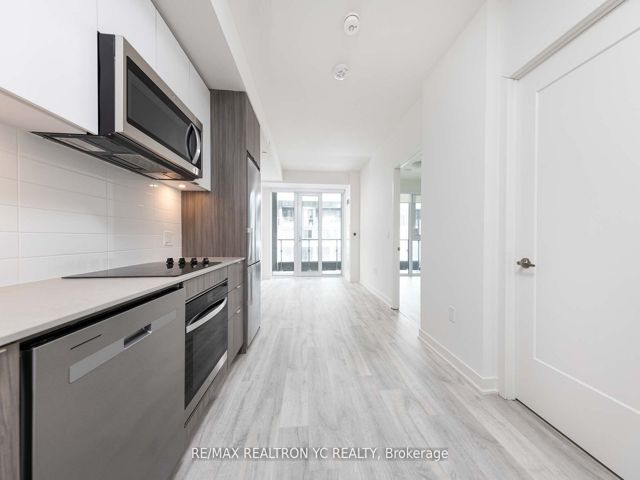 1838 - 135 Lower Sherbourne St