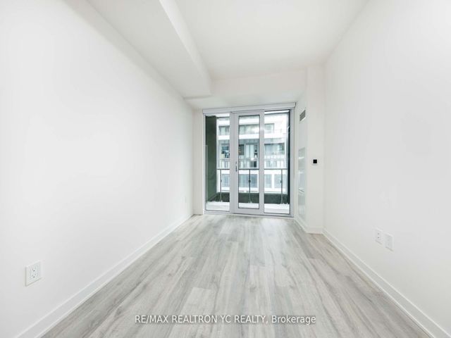 1838 - 135 Lower Sherbourne St