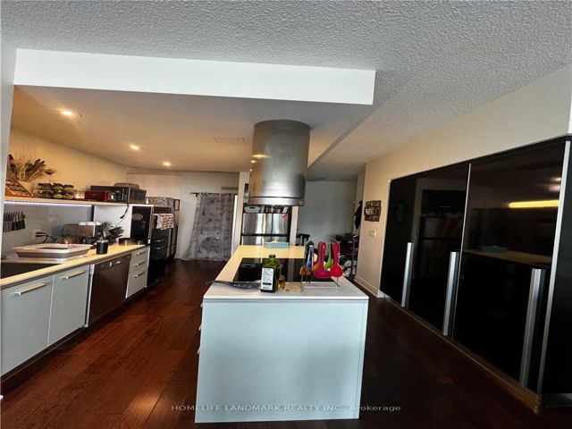 2603 - 38 Dan Leckie Way
