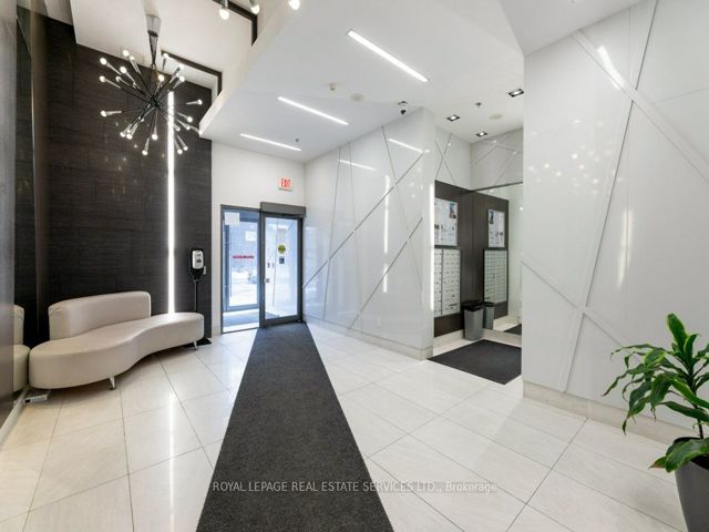 803 - 270 Rushton Rd W