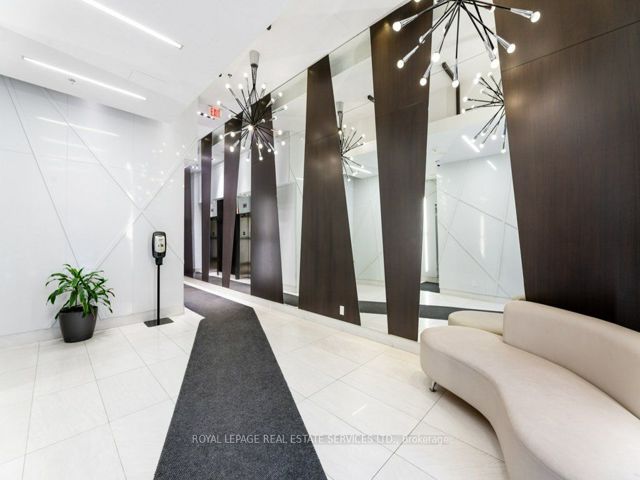 803 - 270 Rushton Rd W