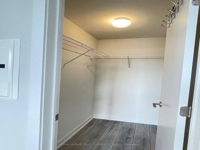 806 - 15 Ellerslie Ave