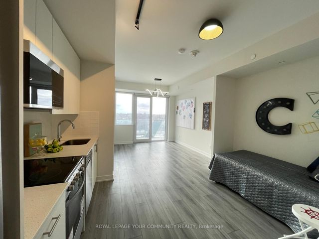 806 - 15 Ellerslie Ave