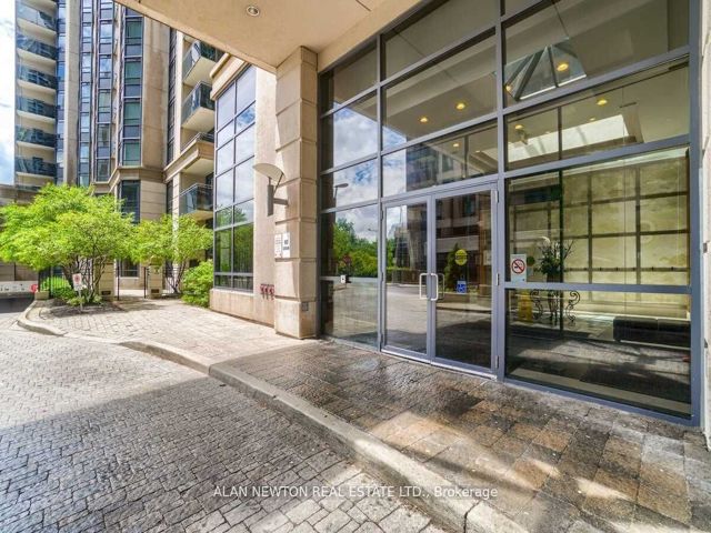 1709 - 153 Beecroft Rd