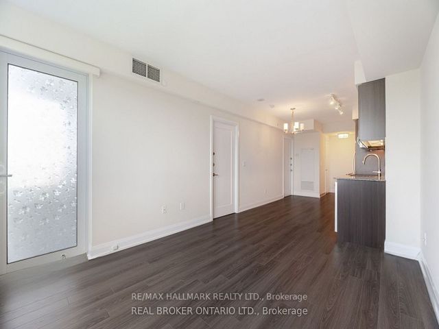 2103 - 18 Graydon Hall Dr