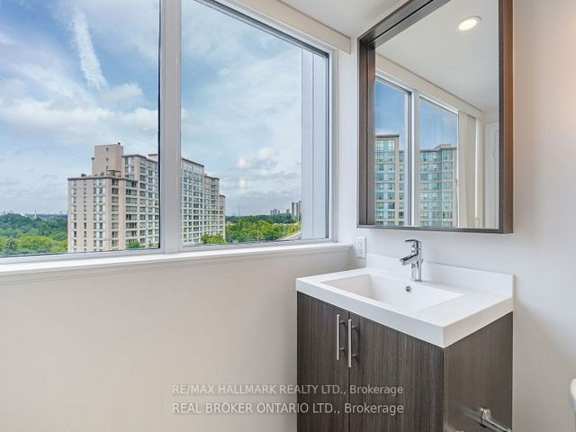 2103 - 18 Graydon Hall Dr