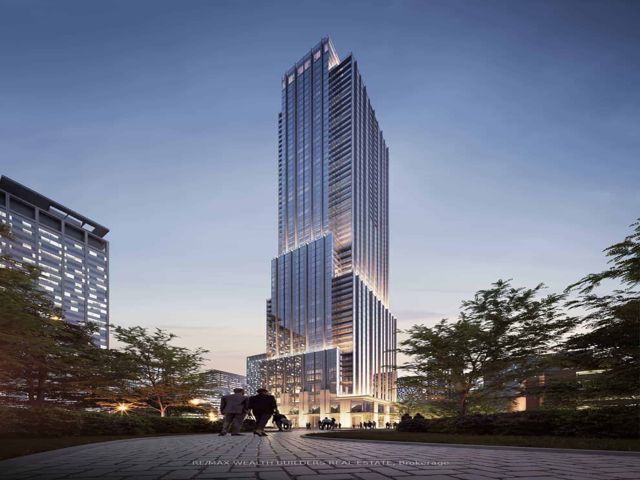 2002 - 11 Yorkville Ave