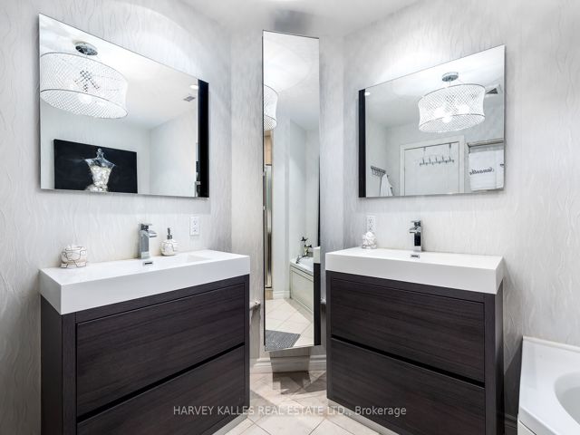 310 - 2 Edith Dr