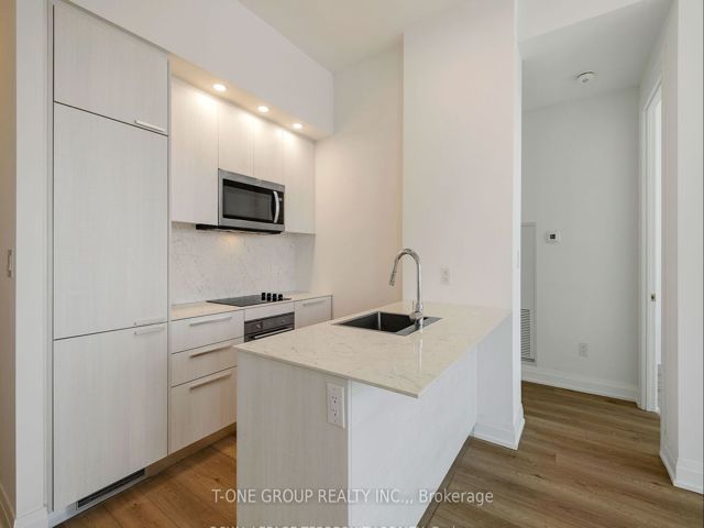 Ph107 - 75 Canterbury Pl