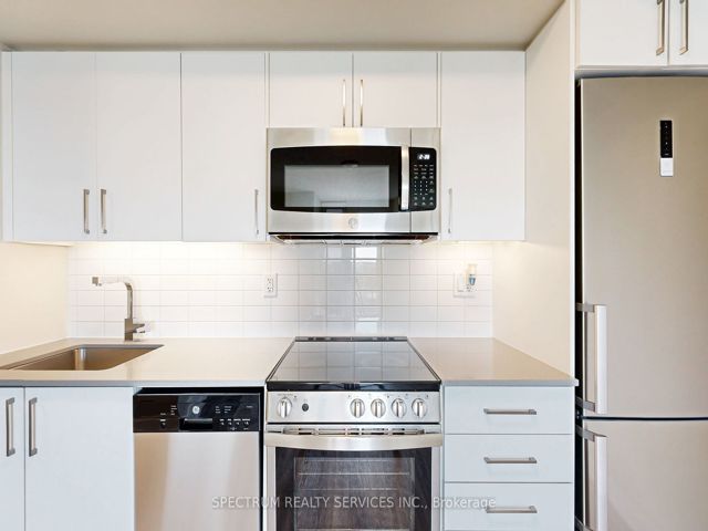 512 - 38 Monte Kwinter Crt