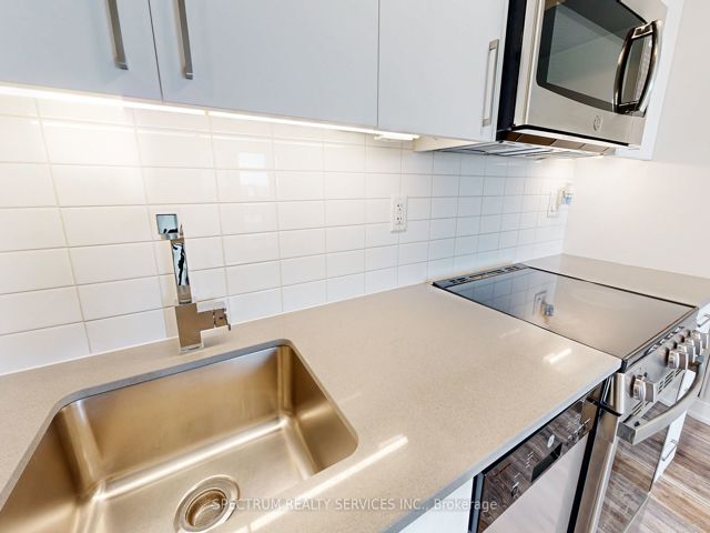512 - 38 Monte Kwinter Crt