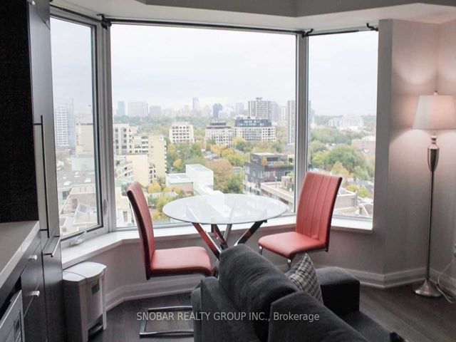1601 - 155 Yorkville Ave