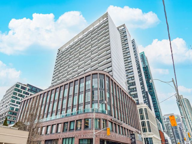 1606 - 480 Front St W