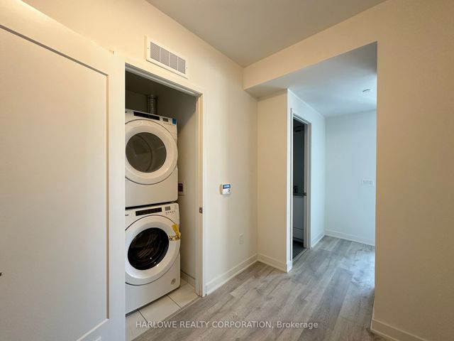 2031 W - 135 Lower Sherbourne St
