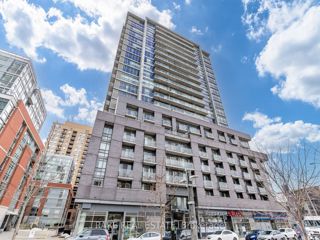 216 - 68 Abell St
