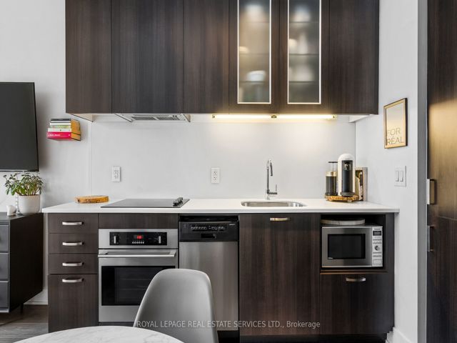 611 - 508 Wellington St W