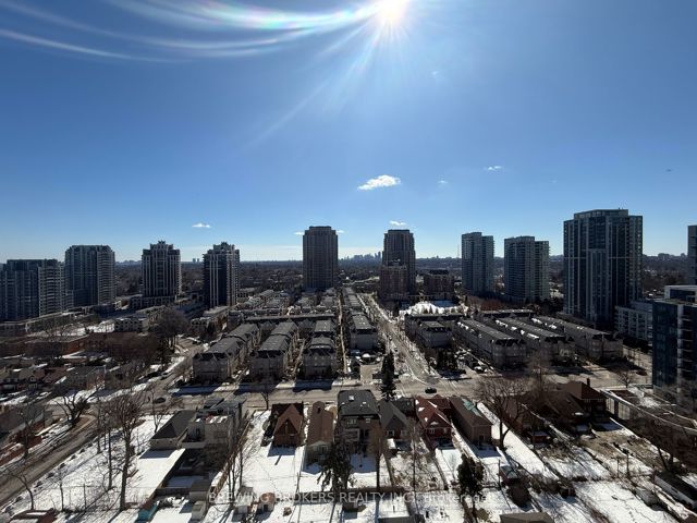 2212 - 17 Anndale Dr