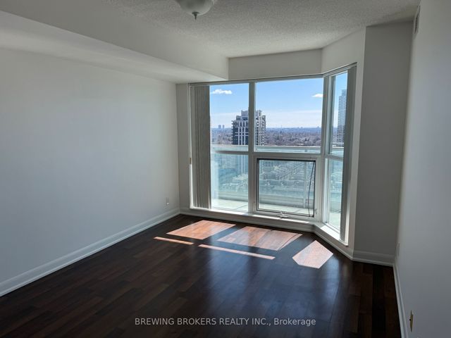 2212 - 17 Anndale Dr