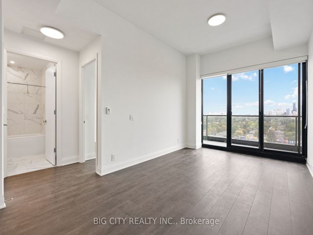 1502 - 33 Frederick Todd Way