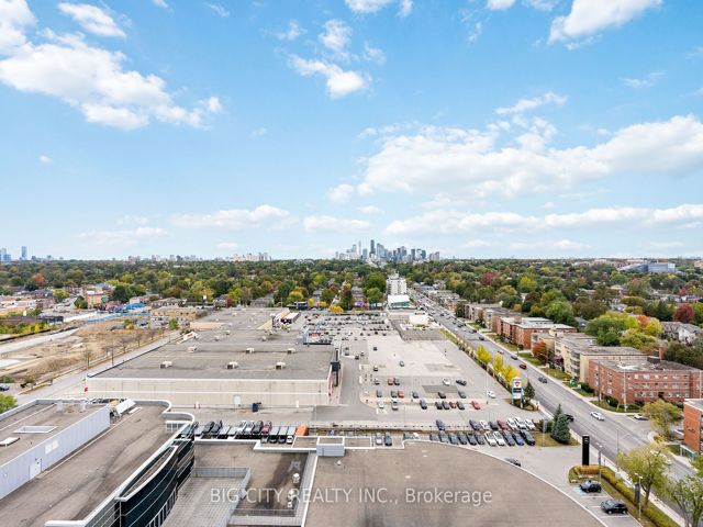 1502 - 33 Frederick Todd Way