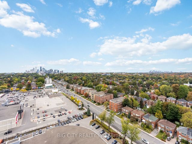 1502 - 33 Frederick Todd Way