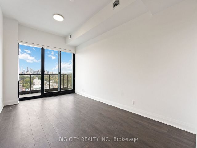 1502 - 33 Frederick Todd Way