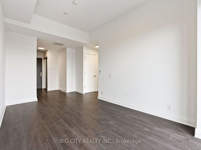 1502 - 33 Frederick Todd Way