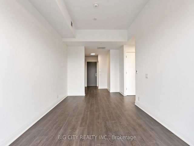 1502 - 33 Frederick Todd Way