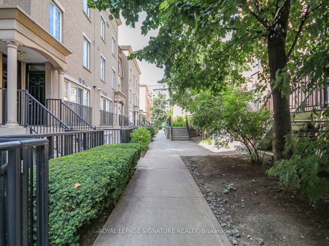 1217 - 21 Pirandello St
